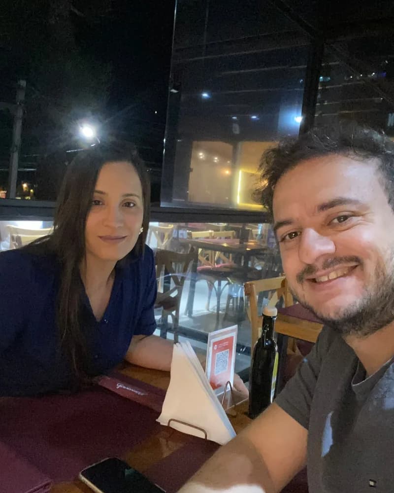 Marcos Adriano em encontro com uma apoiadora